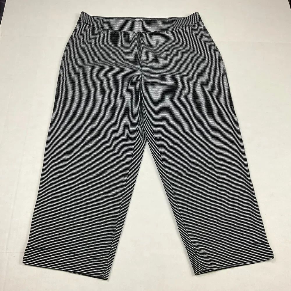 Talbots Hello Saturday Cropped Knit Pants Striped Stretchy Casual Pull On SMALL